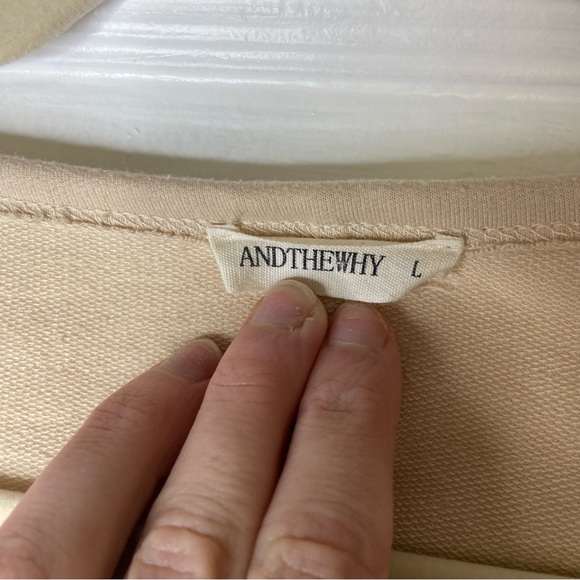 AndTheWhy boho fringe sweatshirt size L - Picture 8 of 9